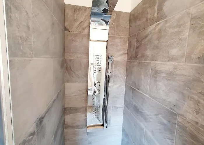 Volta 3 Policlinico Apartament